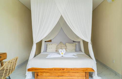 Banjar Semer Villa | Honey Mandarin - 2BR Villa in Kerobokan
