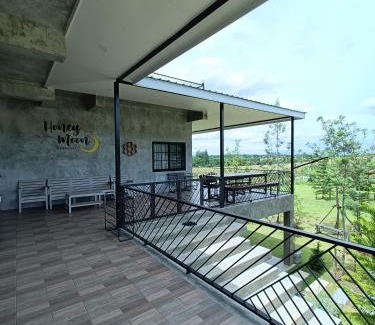 Pong Ta Long Villa | Honeymoon Moonlight Khaoyai