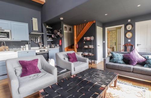 Wittersham Cottage | HONEYSUCKLE, pet friendly, luxury holiday cottage in Iden