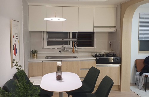 Mapo Apartment | hongdae station 30 sec/Spacious 3-bedroom