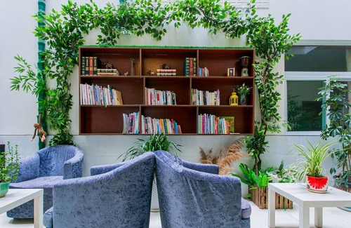 Weicheng District Hotel | Hongrui Business Hotel