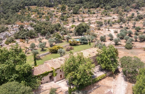 Bunyola Villa | Honor - Rustic villa for up to 16 people