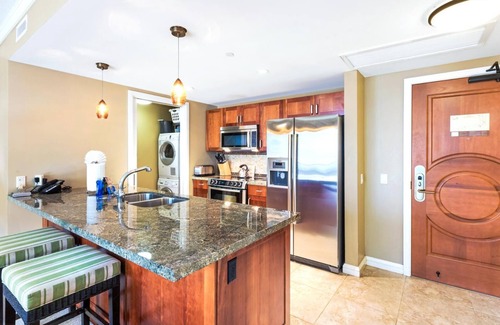 Honokowai Condo | Honua Kai | 5 Free Rental Cars | KBM Resorts | Well Appointed | 5 Units, 6 Bedrooms | HK ML-1745