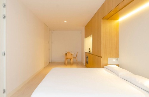 Lista Apartment | HOOM APARTMENTS JUAN BRAVO 56