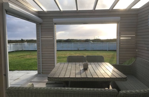 Waihi Beach House | Hop, skip and a jump to the beach