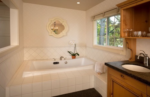 Northwest Carmel Hotel | Horizon Inn and Ocean View Lodge