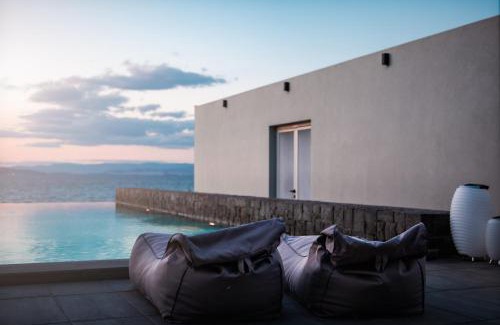 Vagia Villa | Horizon Luxury Seafront Villa