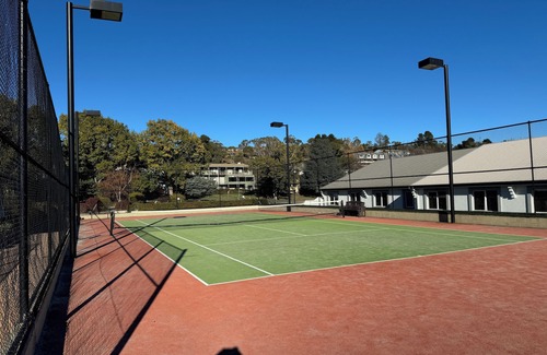 Jindabyne Apartment | Horizons 424 Lake Jindabyne Waterfront ApartmentnSleep 6, 2 bedroom, 2 bathroom
