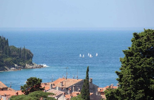 Rovinj Apartment | HORIZONT One-Bedroom Apartment with Sea View
