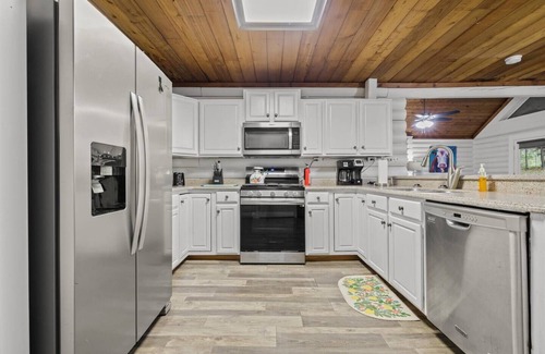 LaFayette Other | Horse Farm Experience in Genuine Log Cabin