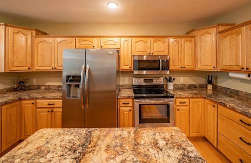 Merrifield Cabin | Horseshoe Lake Cabin with Hot Tub, Games, Fire Pit, Snowshoes, Snowmobile Trails