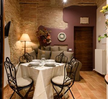 Siena City Centre Apartment | Hortus Conclusus + free parking