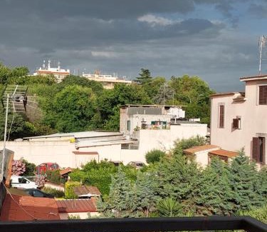 Tuscolano Apartment | Hortus