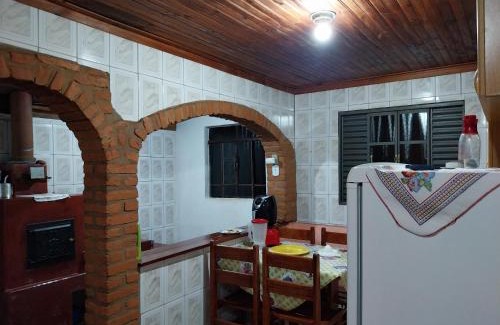 Aiuruoca House | Hospedagem Manacás