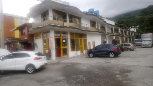 Calarca Hotel | Hospedaje El Viajero De Versalles