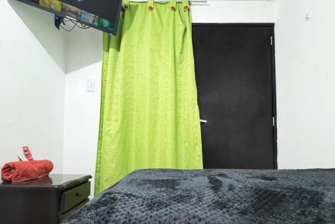Fontibon House | Hospedaje Holcay