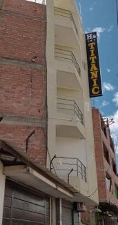 Chilca House | Hospedaje TITANIC