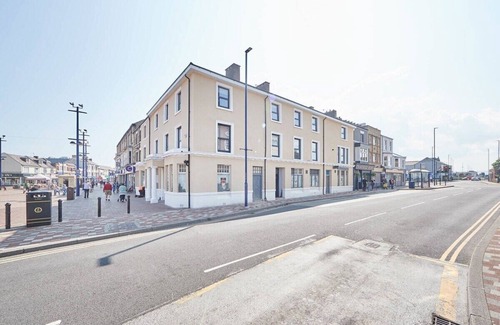 Redcar Apartment | Host & Stay | Apartment 2 @ Clarendon