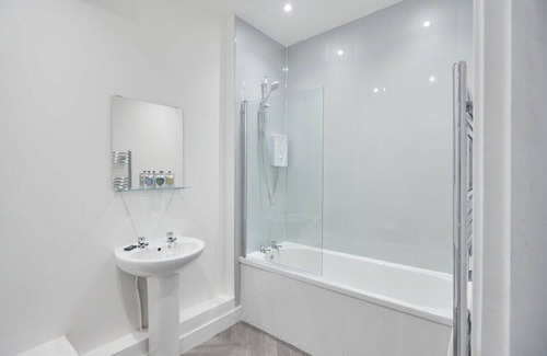 Loftus Apartment | Host & Stay | Apartment 4, Loftus