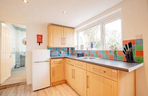Lower Wick House | Host & Stay - Chestnut Residence