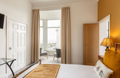 West Cliff Apartment | Host Stay Glaisdale at the Sandbeck