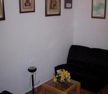 Pizarra House | Hostal Adrian