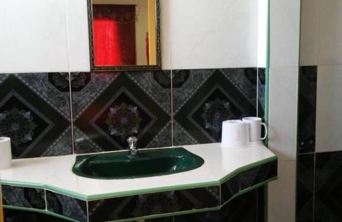 Cienfuegos House | Hostal Barceló