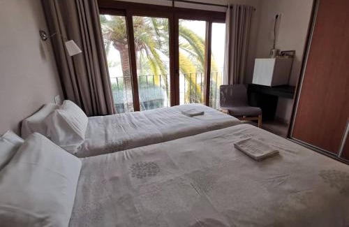 Casas de Torrat Bed & Breakfast | Hostal Gran Sol