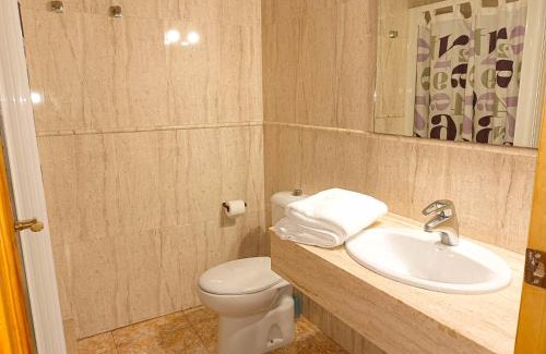 Torrevieja House | Hostal Gran Via Levante