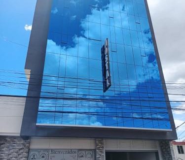 Las Tolas Hotel | Hostal Manhatan Condado