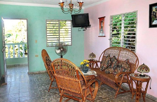 La Boca House | Hostal Marlin y Tati TRINIDAD