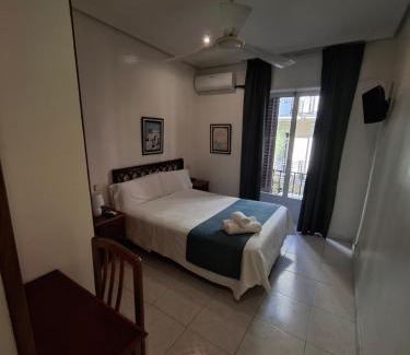 Cortes House | Hostal Villamañez