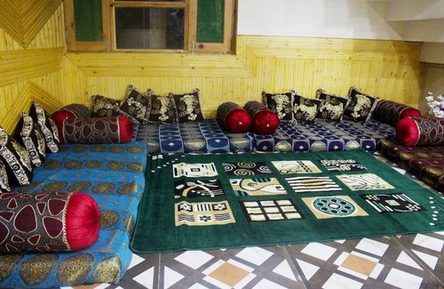 Jagatsukh Hostel | Hostel ∙ 8 guests
