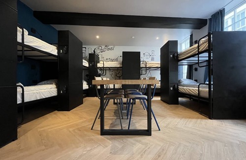 Red Light District Hostel | Hostel ∙ 8 guests