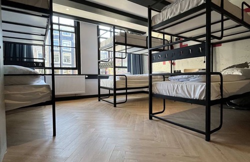 Red Light District Hostel | Hostel ∙ 8 guests