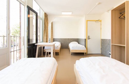 Red Light District Hostel | Hostel ∙ 8 guests