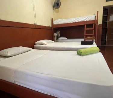 San Juan del Sur Hostel | Hostel Tadeo San Juan del Sur