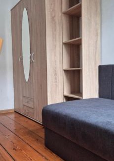 West Pomeranian Voivodeship Apartment | Hostel Tulip - Pokój 4 ze wspólną łazienką i kuchnią