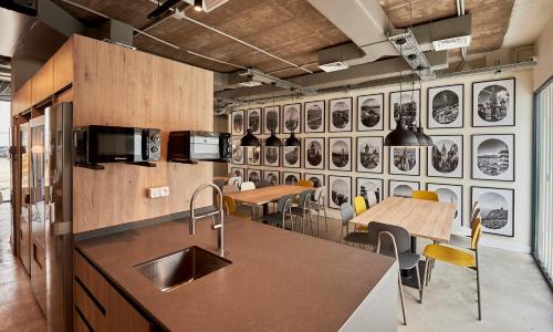 Barajas Hostel | Hostelfly