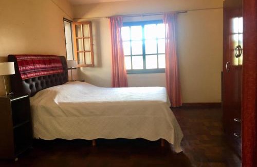 San Salvador de Jujuy Hotel | Hostería Familiar El Ceibo