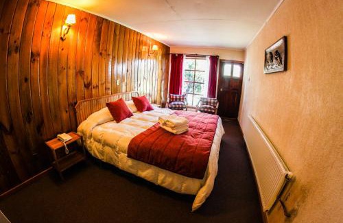 Torres Del Paine Hotel | Hostería Pehoe