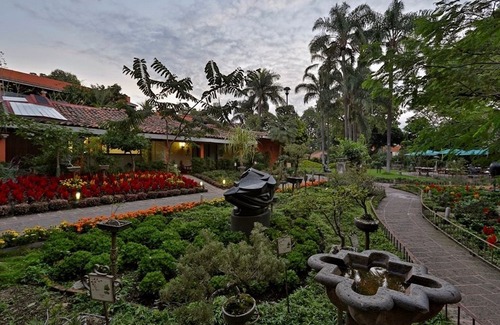 Las Quintas Hotel | Hosteria Las Quintas Hotel