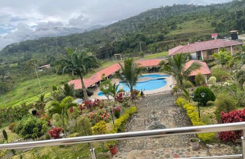 Zamora Chinchipe Hotel | Hosteria Mana