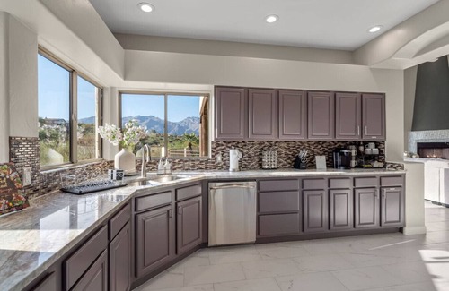 Rio Verde Vista House | Hot Property/Family Friendly/Pool&Spa/Sleeps 14
