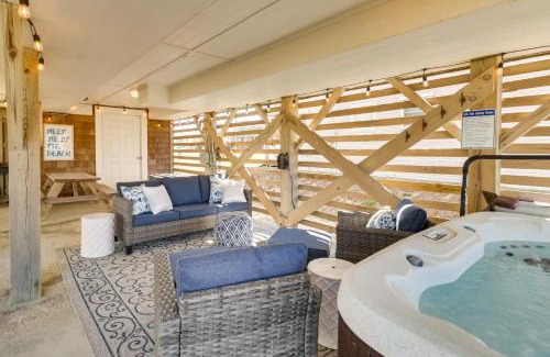 Sea Retreat House | Hot Tub and Ocean Views Kitty Hawk Haven!