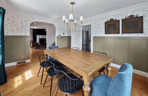 Frankfort House | Hot tub|Firepit|Poker|Espresso Machine|3 mi to Buffalo Trace