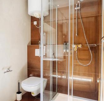 Siska District Hotel | Hotel Šiška