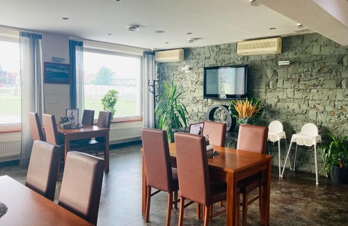 Ruzinov Hotel | Hotel 21