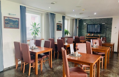 Ruzinov Hotel | Hotel 21