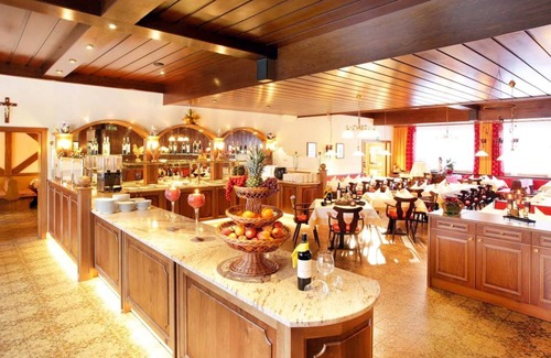Itter Hotel | Hotel ∙ 3 guests